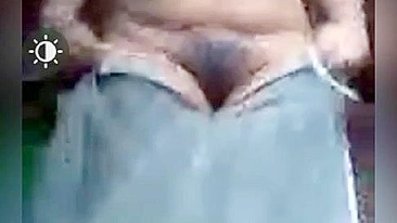 Choda Chodi Desi MMS. On TikTok, a Tamil wife shows her boobs and pussy to her husband
