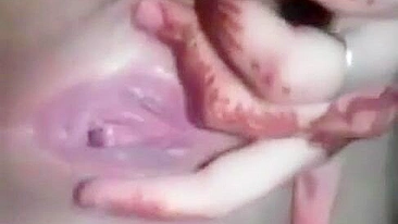 Leaked Desi MMS! Hijabi paki girl in show her boobs and pussy her lover