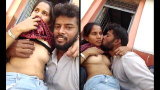 Indian bro fucked a horny village sister who was in the middle of her period