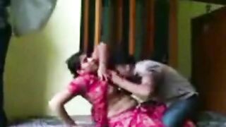 Scandal Desi XXX! Husband caught cheating indian wife with hidden camera