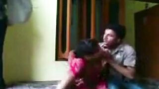 Scandal Desi XXX! Husband caught cheating indian wife with hidden camera