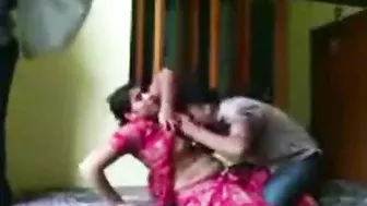 Scandal Desi XXX! Husband caught cheating indian wife with hidden camera