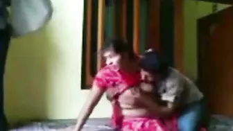 Scandal Desi XXX! Husband caught cheating indian wife with hidden camera