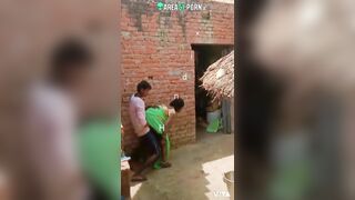 Scandal Desi XXX MMS! Young indian girl sex with lover caught behind the shed