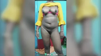 The hot Indian girl sharing her nude selfie XXX video The hot Indian girl sharing her nude selfie XXX video