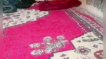 Caught fuck with lover, woman disgraced in front of the villagers. Desi leaked MMs