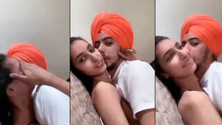 New desi XXX MMS : Slim punjabi whore girl sex with college lover