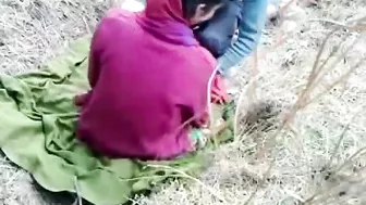 Insolent Indian lovers caught for fucking outdoor, spy guy uses his mobile