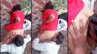 Indian lover licks ass on the street of his sweetheart non-stop