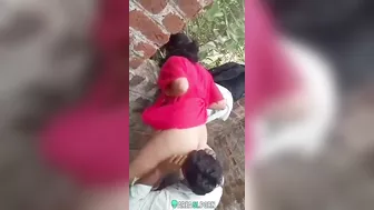 Indian lover licks ass on the street of his sweetheart non-stop