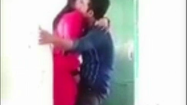 XXX Indian Porn : Horny Cheating Wife Caught on Hidden Cam with Her Lover!