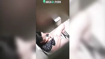 Hot Desi Mom Fingering Herself in Public Toilet - Viral XXX Video!