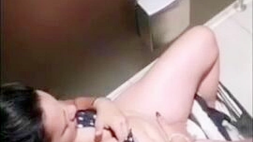 Hot Desi Mom Fingering Herself in Public Toilet - Viral XXX Video!