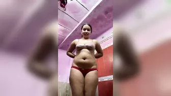 XXX Leaked footage of Pakistani TikTok sensation's intimate moments causes stir on social media