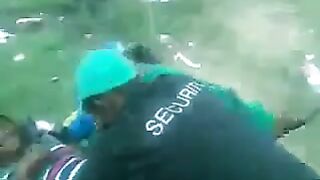 South African Hooker Gets Fucked Outdoor By Security Guy While Bystanders Watching And Taping