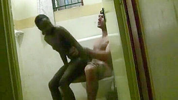 Sexy African Babe Fucking An American Tourist