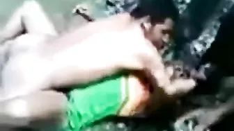 African Tribe Girl Fucking In Front Of Unleashed Crowd