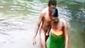 African Tribe Girl Fucking In Front Of Unleashed Crowd