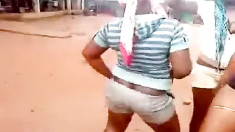 Greetings From Africa! Sexy Black Chick With Short Hair Fucked Hard
