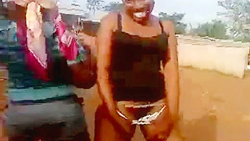 Greetings From Africa! Sexy Black Chick With Short Hair Fucked Hard