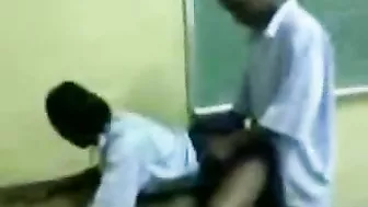 Real African Teacher Fucked In A Classroom By Her Student And Taped By His Friend