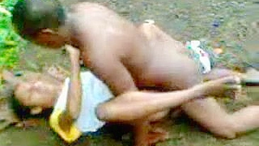 African Native Woman Fucked In Jungle - Amateur Mobile Phone Video