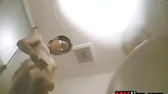 Steamy Shower Show! Spying on a Sexy Japanese Beauty