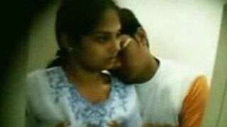 Young Indian Couple's Steamy Sex session caught on Spycam!