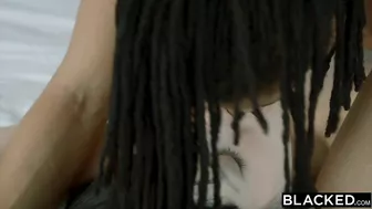 Ebony chick stimulated Karly Baker in run-up to being blacked