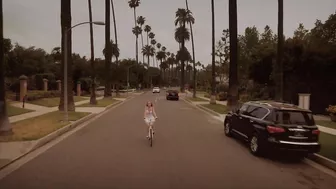 Italian hellcat wore sexy lingerie to ensnare big-cocked head
