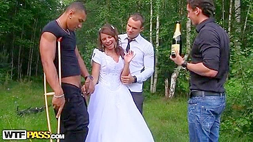Russian bride Madelyn is a little bit drunk so why agrees for hard interracial gangbang in the park