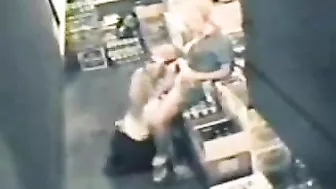 Hot Encounter Between Lesbian Boss and Cashier in the Storage Room!