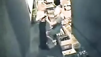 Hot Encounter Between Lesbian Boss and Cashier in the Storage Room!