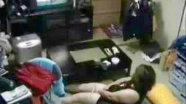 Hidden camera caught mature mom masturbating to video of man jerking off