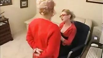 Spanking Big Ass Babe - Kinky Teen Spanking XXX video Spanking Big Ass Babe - Kinky Teen Spanking XXX video