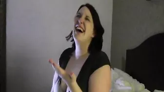 Chubby Brunette Lesbians Amateur Homemade Fun - 69 sec.