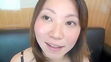 Japanese Milf's Juicy Pussy Gaped and Filled with Creamy Creampie During Pregnancy