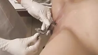 Nurse Shaves and Examines Pregnant Patient for Improved Health Outcomes