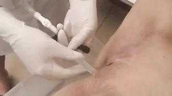 Nurse Shaves and Examines Pregnant Patient for Improved Health Outcomes