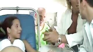 2 Expectant Mothers Encounter Unexpected Situation in Ambulance on Way to Hospital