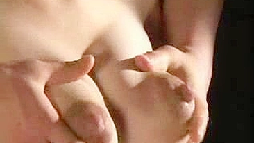 Japanese Pregnant Woman Draining Her Milk - Rare Prego Porn from Asia