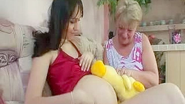 Pregnant Teen Experiences Unexpected Lesbian Encounter With Elderly Granny