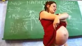 Explora la Experiencia Única de Tener Sexo con una Embarazada xLx!