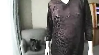 Asian Woman in 8th Month of Pregnancy Gets Creampie After Fulfilling Her Sexual Desires