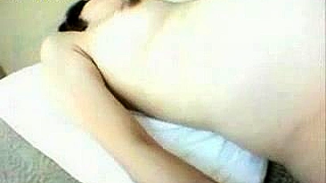 Asian Woman in 8th Month of Pregnancy Gets Creampie After Fulfilling Her Sexual Desires