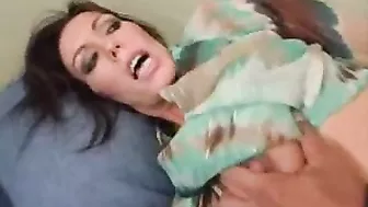 MILF Gets Anal Fucked By Young Black Guy During Pregnancy