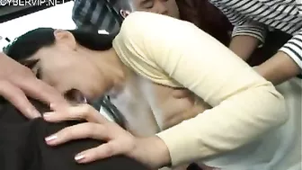 Kirishima Ayako Harassed in Public Bus by Pushy Passengers