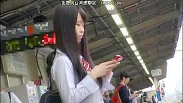 Japanese Train Station Public Groping Porn Video - Hot Chick in Pantyhose meets Bus groper