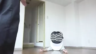 Japanese MILF Hirose Nanami Seduces Stranger on bus and takes him home for hot sex