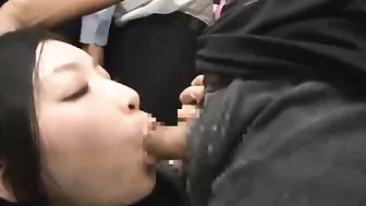 Sexual assault on schoolgirl by offender in crowded bus, Japan